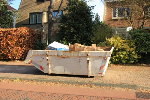 Choosing the Right Office Clearance Service